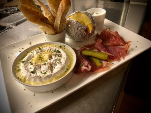 img-1684.jpg img-1684.jpg